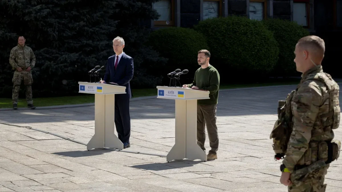 File photo: NATO chief says Ukraine aid will increase, apologizes for falling short ...