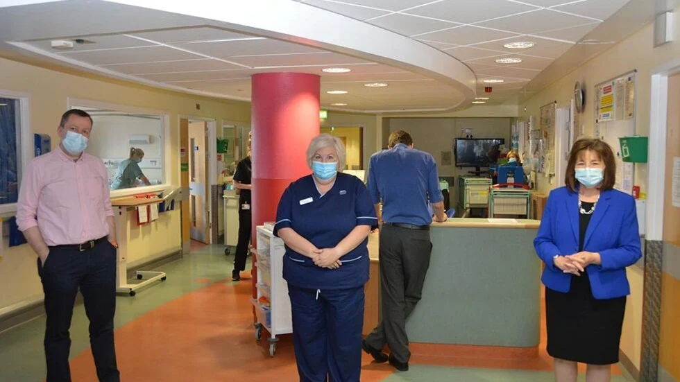 File photo: Health Secretary and National Clinical Director thank NHS staff | …