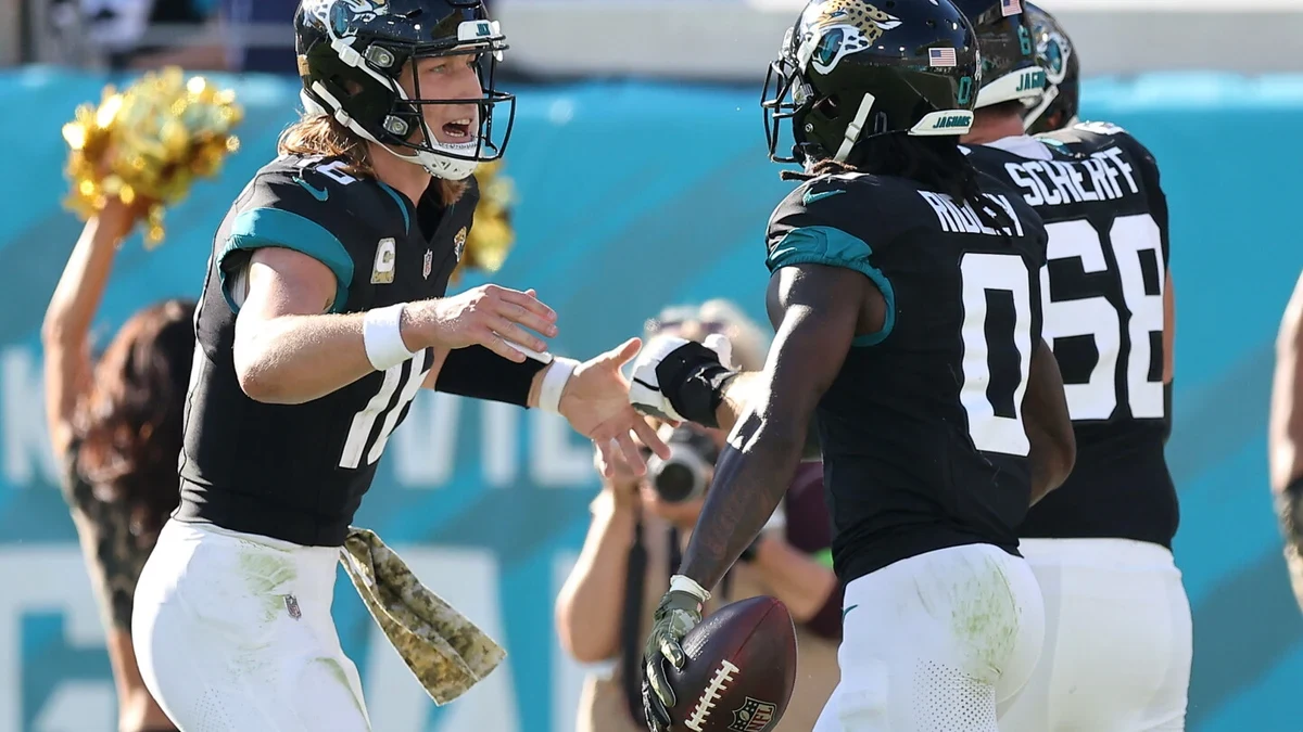 File photo: Trevor Lawrence shines as Jaguars rout Titans 34-14 - NBC Sports