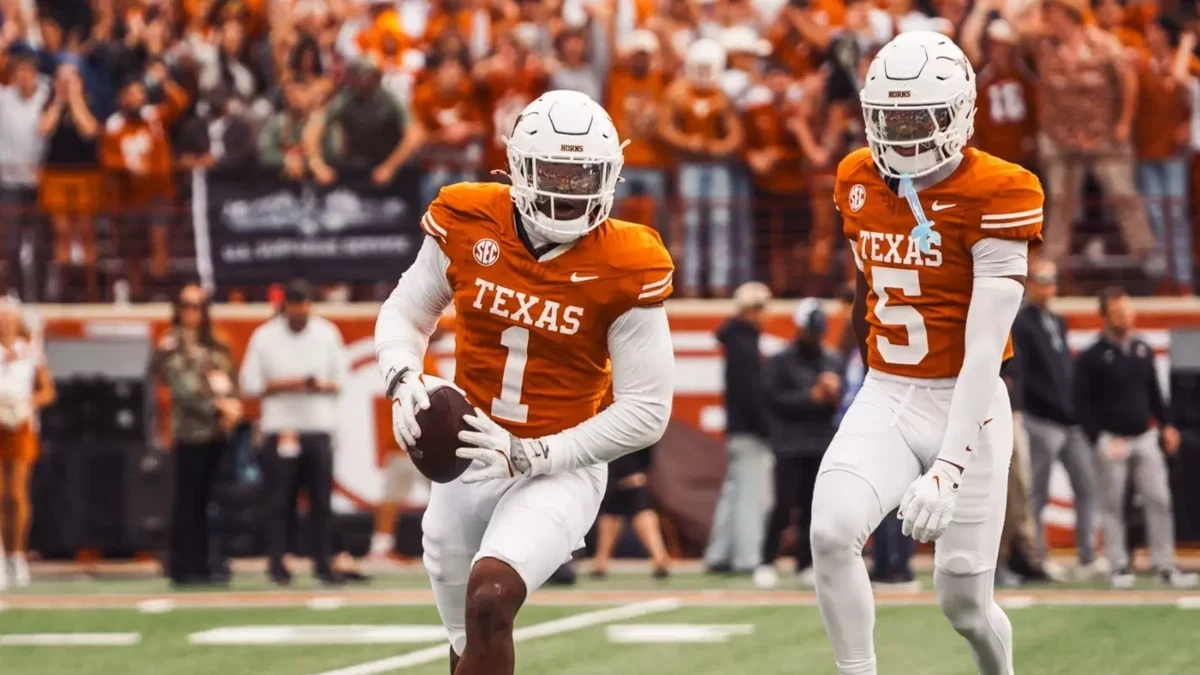 File photo: 2027 NFL Prospect Profile: Texas Edge Rusher Colin Simmons | Draft ...