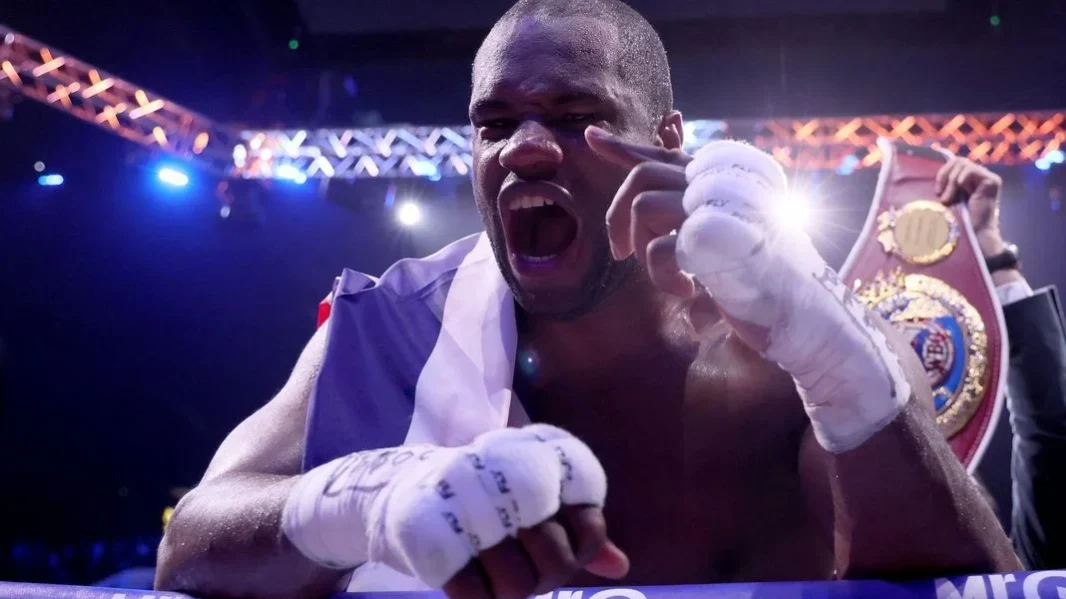 File photo: Daniel Dubois bounces back to claim WBO heavyweight title after ...