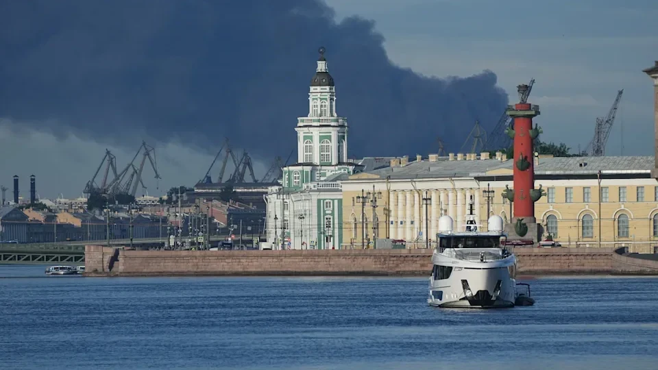 File photo: Ukrainian drones hit St. Petersburg oil terminal before cit…