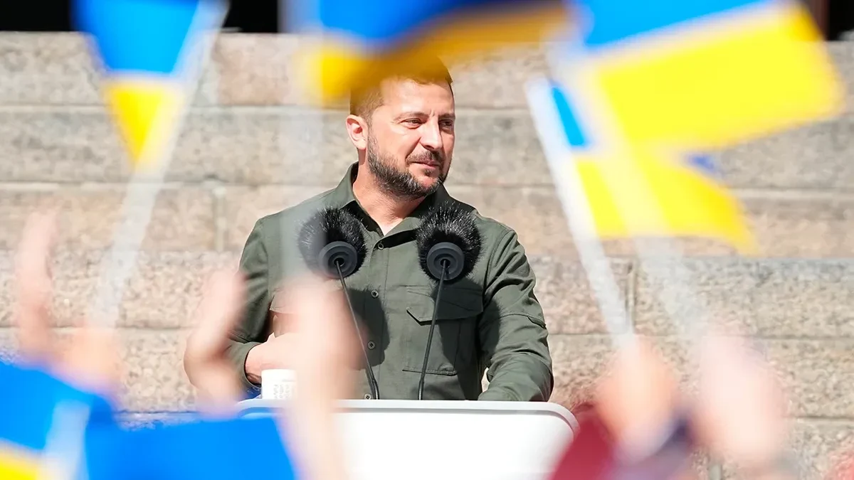 File photo: Ukrainian President Volodymyr Zelenskyy thanks Danish lawma…