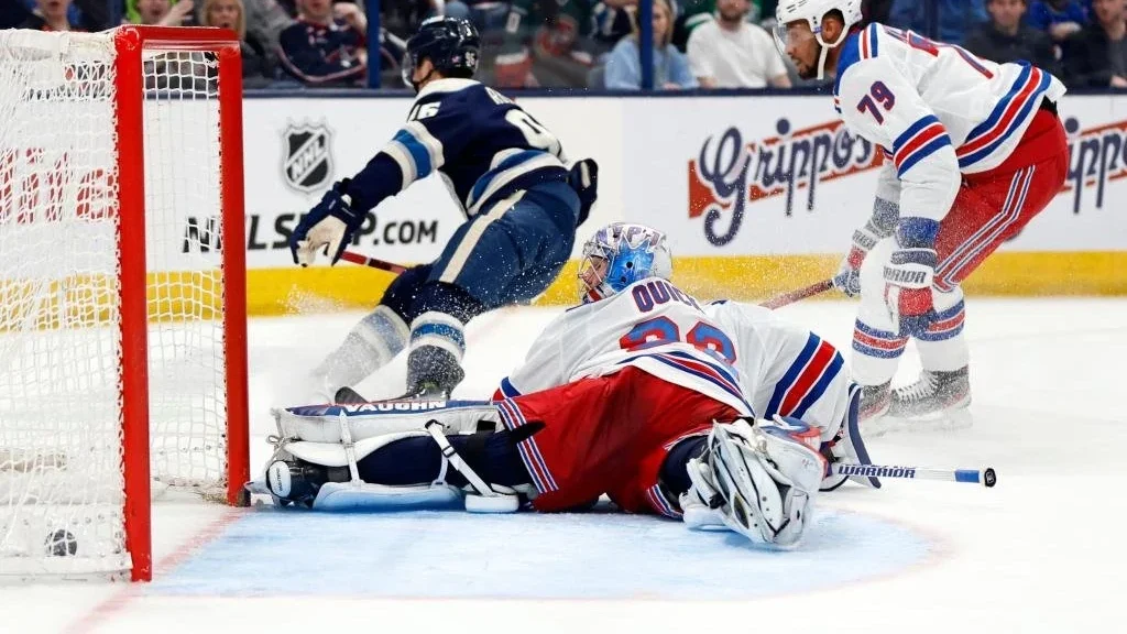 File photo: [Sports] - Rangers miss chance at franchise-best winning streak wit…