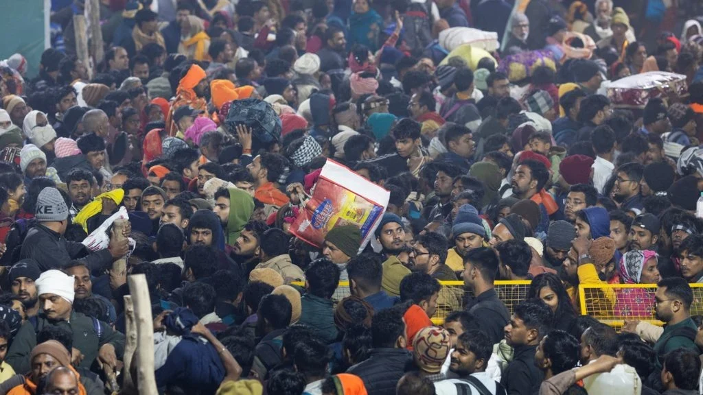 File photo: News Wrap: At least 30 killed in India during stampede at religious festival