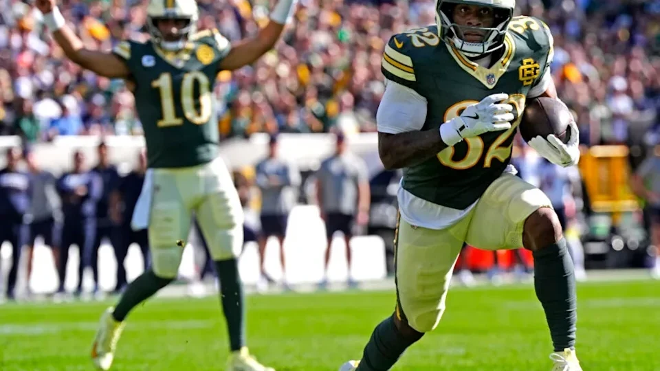 File photo: NFL Sunday Night Football best bets Week 6 - Yahoo Sports